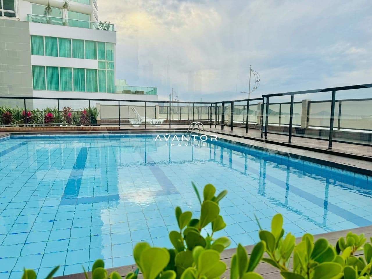 Apartamento com 3 quartos à venda no Império do Sol, em Centro, Balneário Camboriú/SC — foto 2 de 30