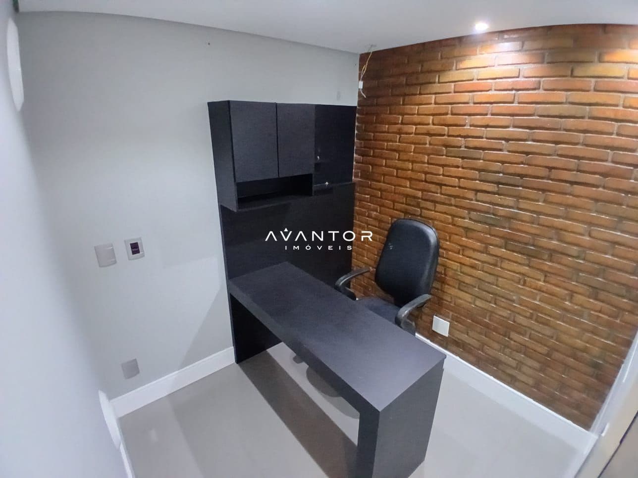 Sala Comercial com 3 salas para alugar em Nossa Senhora de Lourdes, Santa Maria/RS — foto 9 de 11