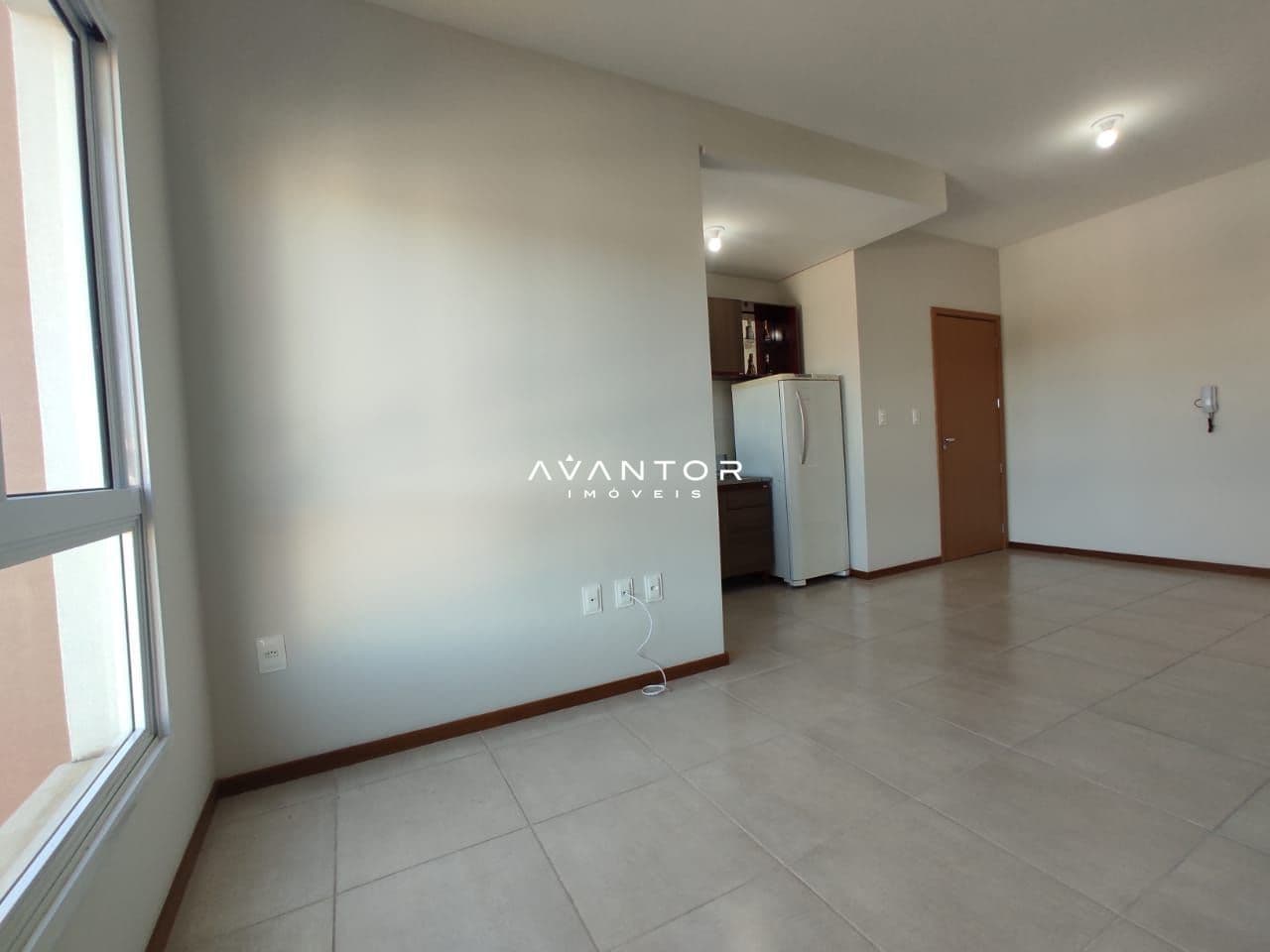 Apartamento com 2 quartos à venda no Residencial Vila Vêneto, em Camobi, Santa Maria/RS — foto 2 de 15