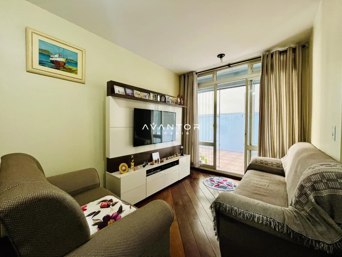 Sala de estar com sacada e vista para o mar — Edificio Cidadelma, Centro, Santa Maria/RS
