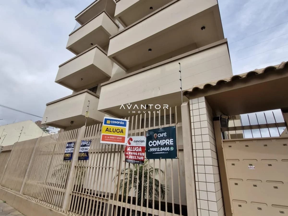 Fachada do prédio com sacadas — Apartamento com 2 quartos à venda em Nossa Senhora de Fátima, Santa Maria/RS