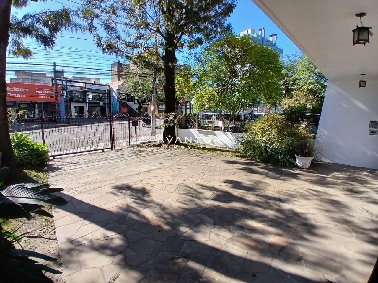 Casa com 4 quartos à venda em Nossa Senhora Medianeira, Santa Maria/RS — foto 3 de 36