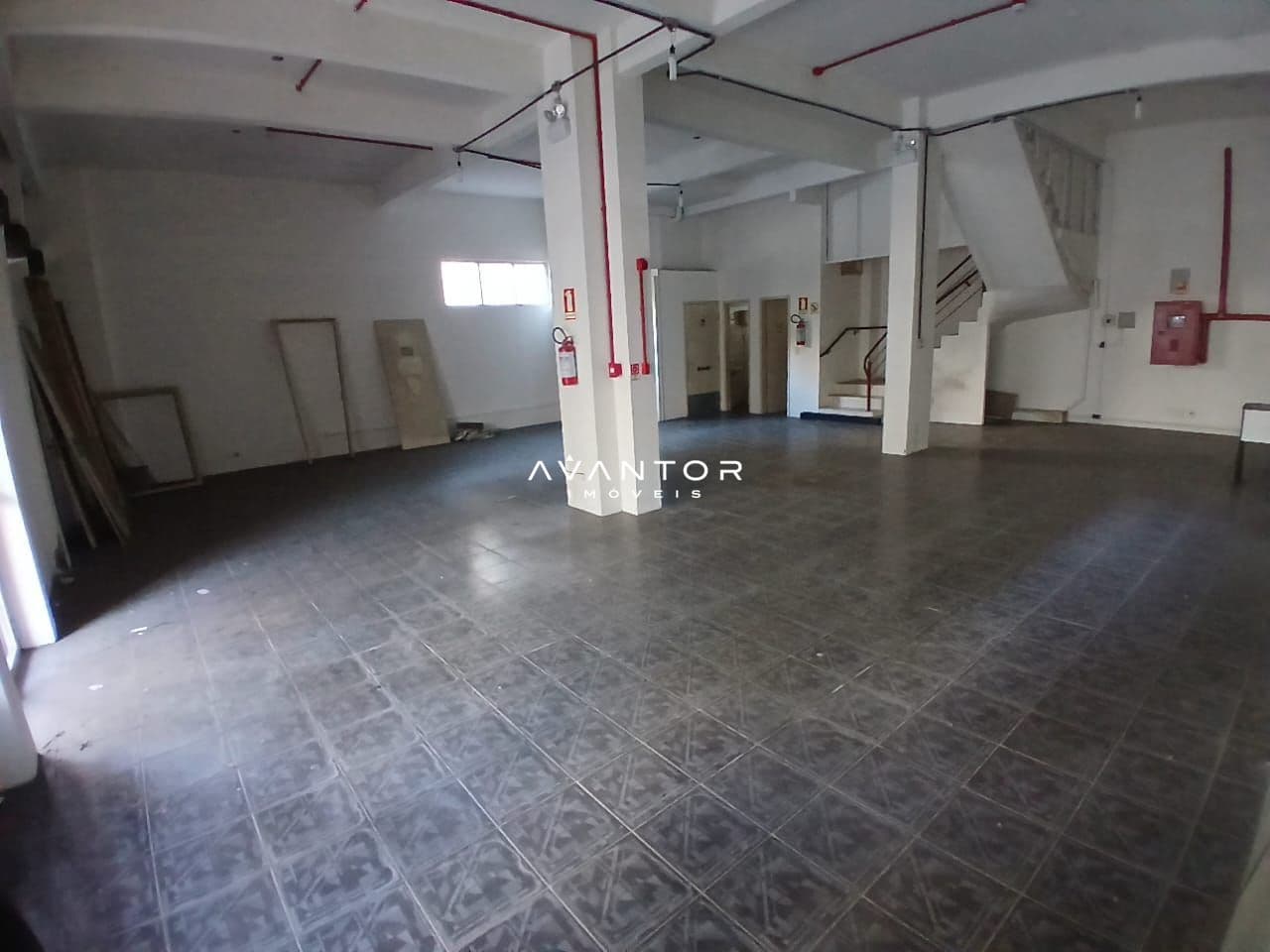 Sala Comercial com 4 salas para alugar no Edifício Mediterranee, em Bonfim, Santa Maria/RS — foto 3 de 18