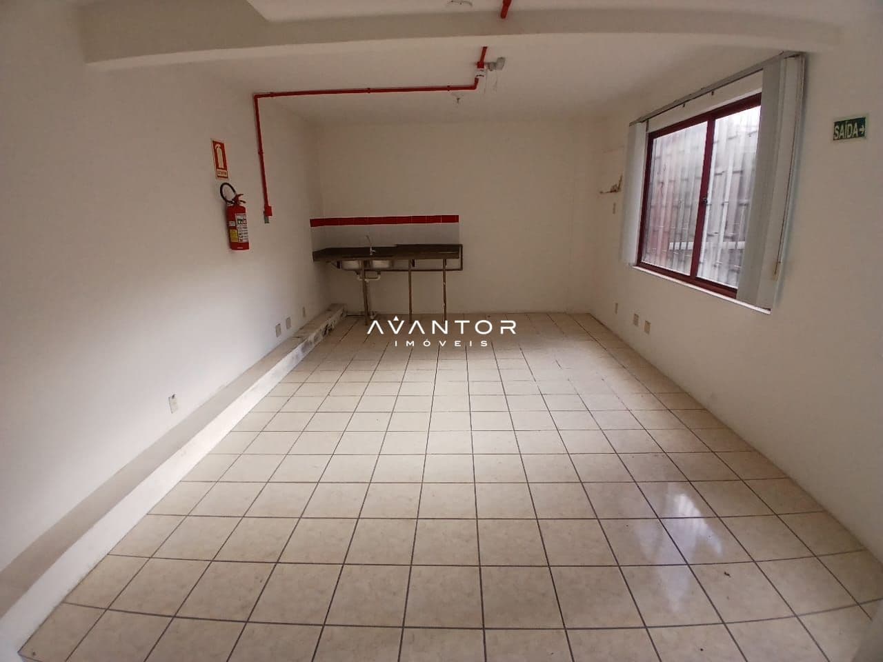Sala Comercial com 4 salas para alugar no Edifício Mediterranee, em Bonfim, Santa Maria/RS — foto 12 de 18