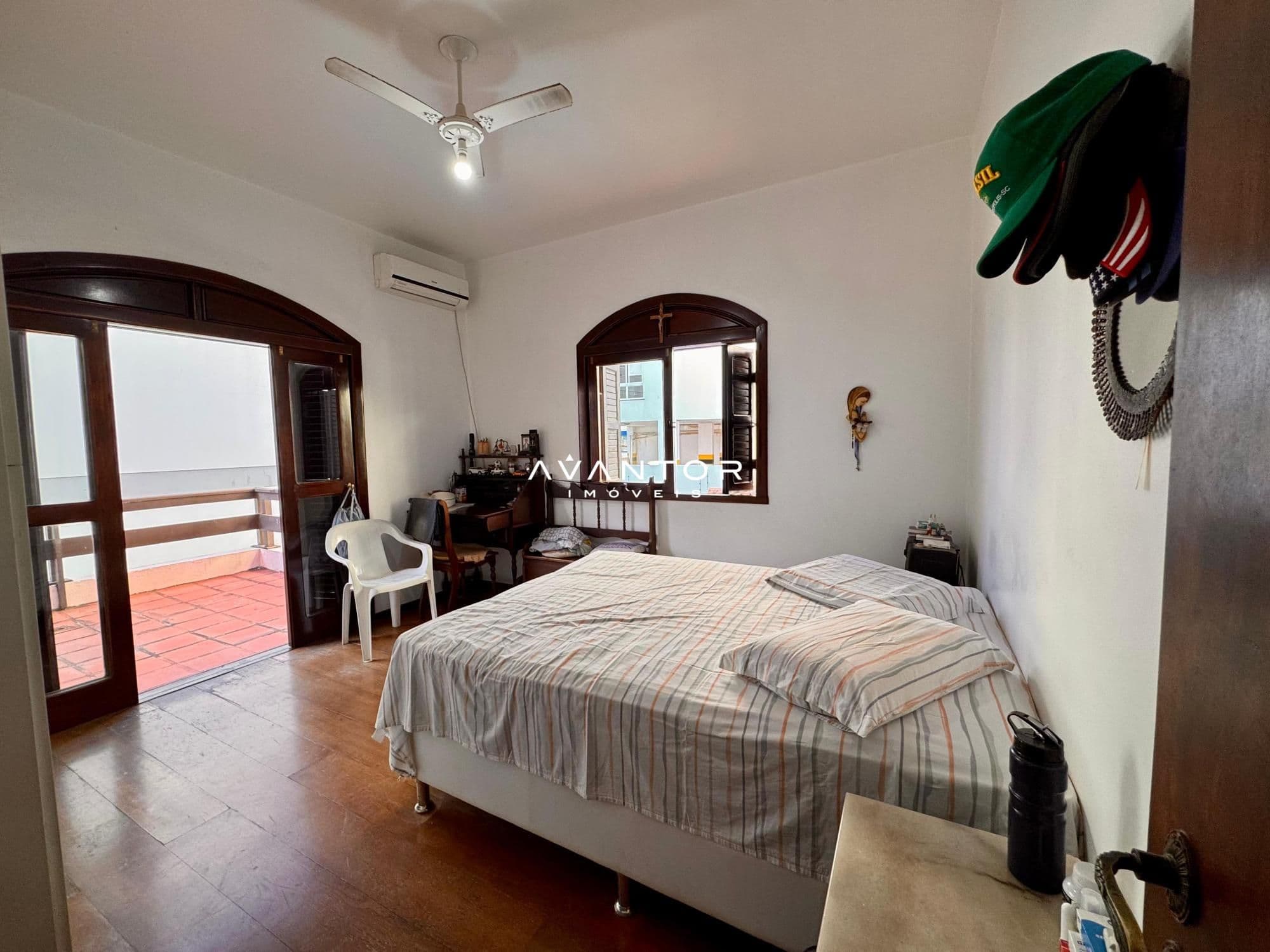 2° Quarto — Casa Comercial com 4 salas à venda em Centro, Santa Maria/RS