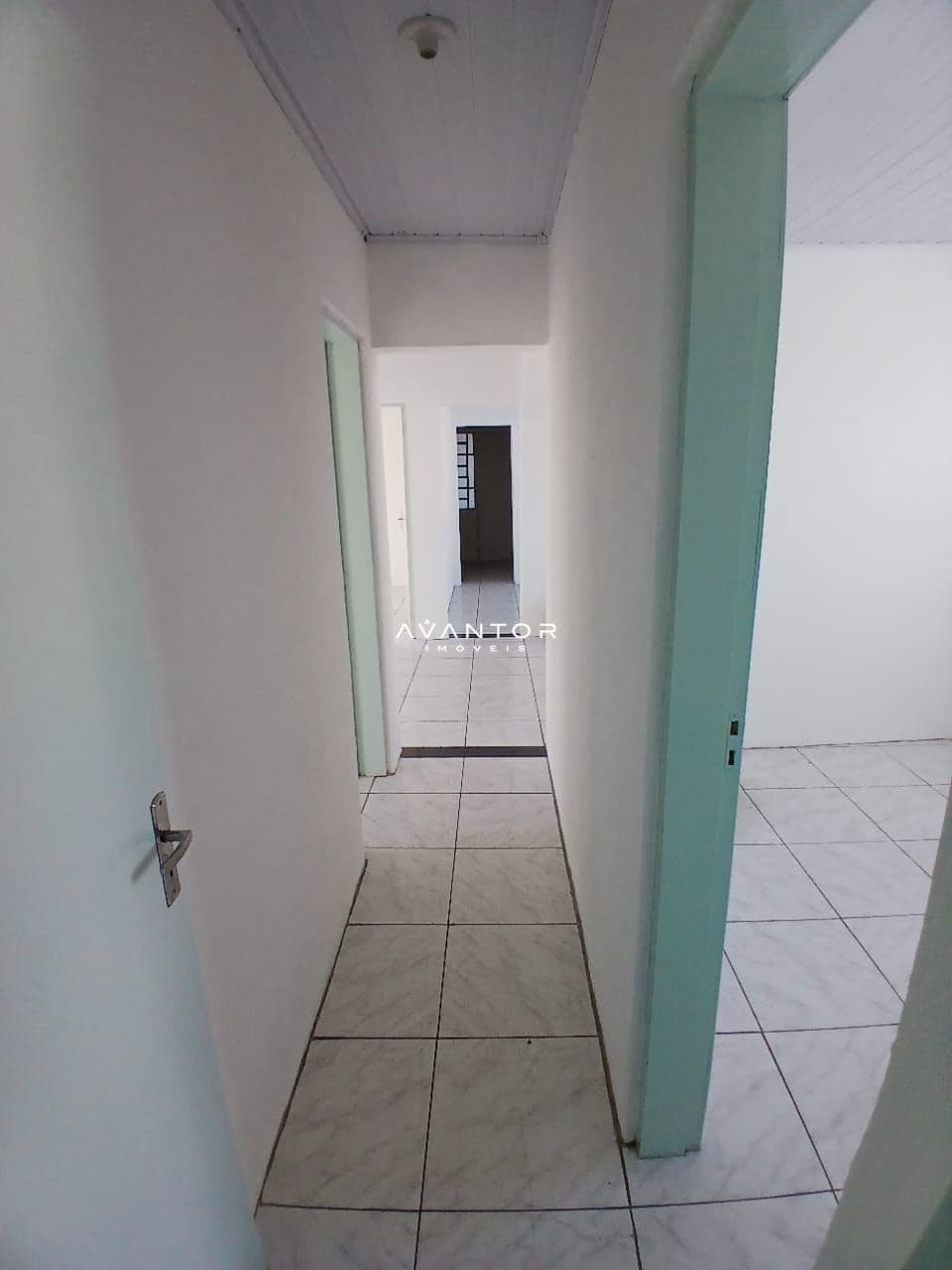 Casa Comercial com 4 salas para alugar em Carolina, Santa Maria/RS — foto 6 de 19
