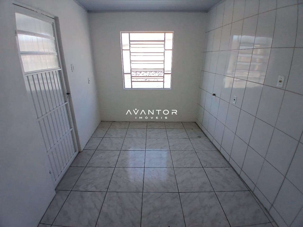 Casa Comercial com 4 salas para alugar em Carolina, Santa Maria/RS — foto 14 de 19