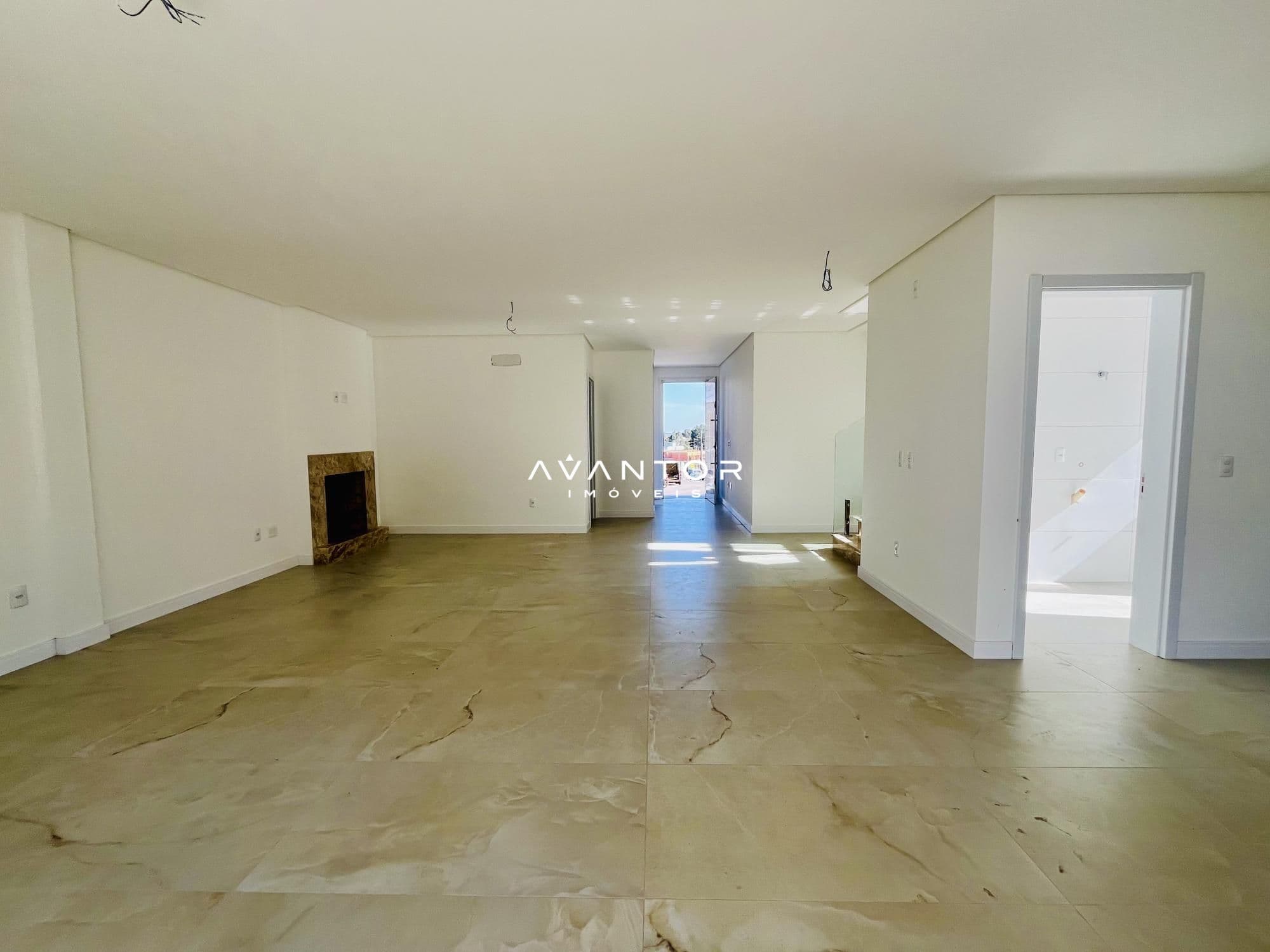 Casa com 4 quartos à venda no Residencial Real Park, em Tomazetti, Santa Maria/RS — foto 3 de 25