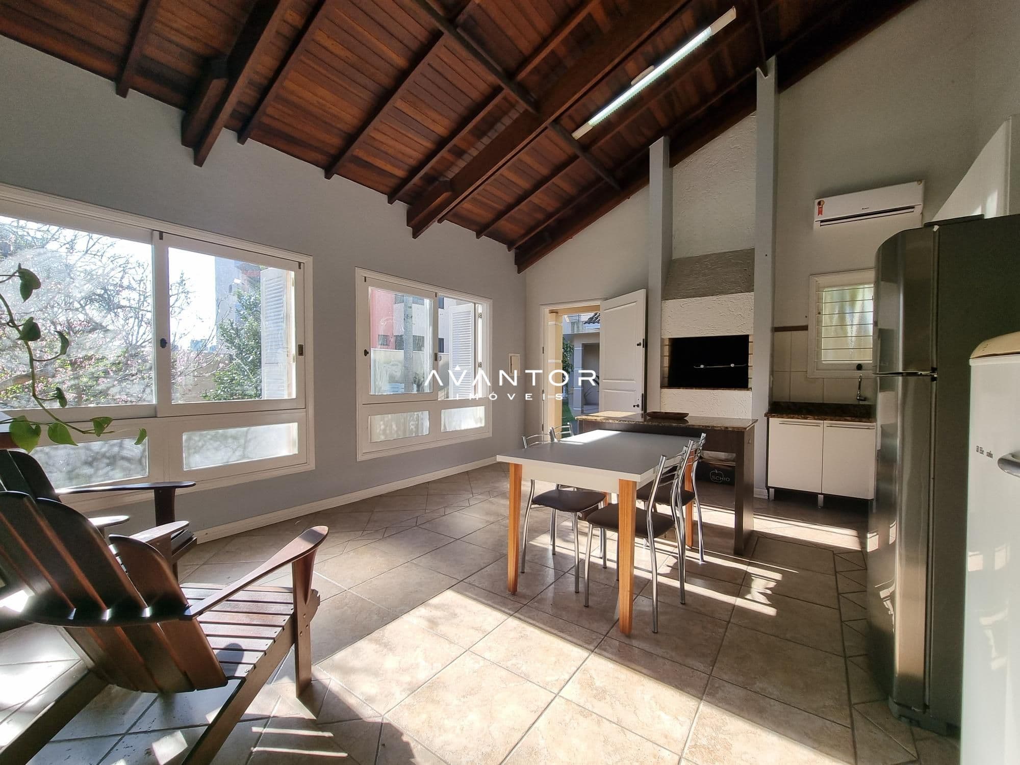 Casa com 4 quartos à venda em Nossa Senhora de Lourdes, Santa Maria/RS — foto 14 de 17