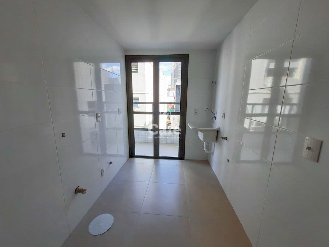 Residencial Sant'Anna - Apartamento de 1 dormitório com sacada e churrasqueira no Centro d — Apartamento com 1 quarto para alugar em Centro, Santa Maria/RS