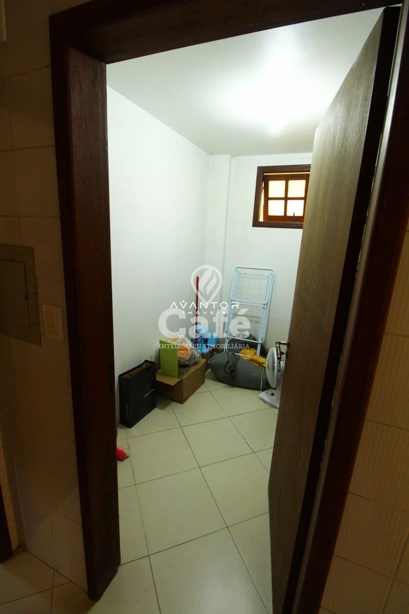 Casa com 5 quartos à venda em Nossa Senhora de Lourdes, Santa Maria/RS — foto 13 de 40