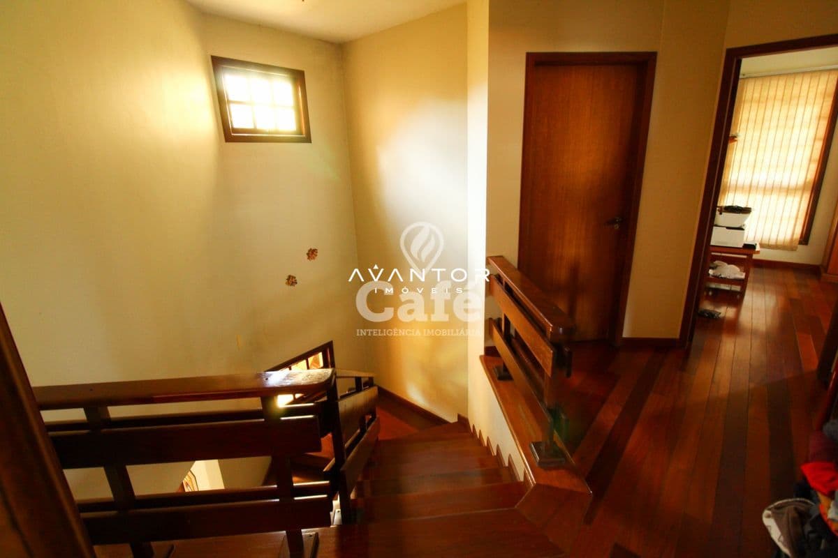 Casa com 5 quartos à venda em Nossa Senhora de Lourdes, Santa Maria/RS — foto 14 de 40
