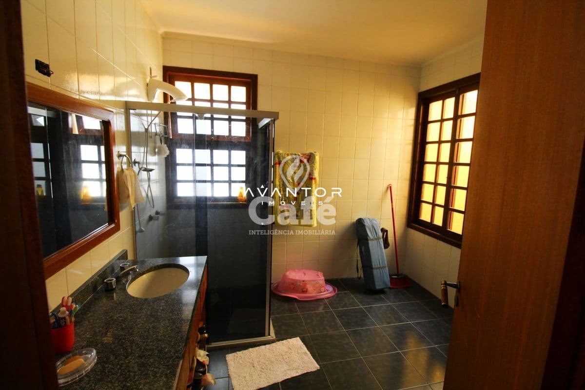 Casa com 5 quartos à venda em Nossa Senhora de Lourdes, Santa Maria/RS — foto 16 de 40