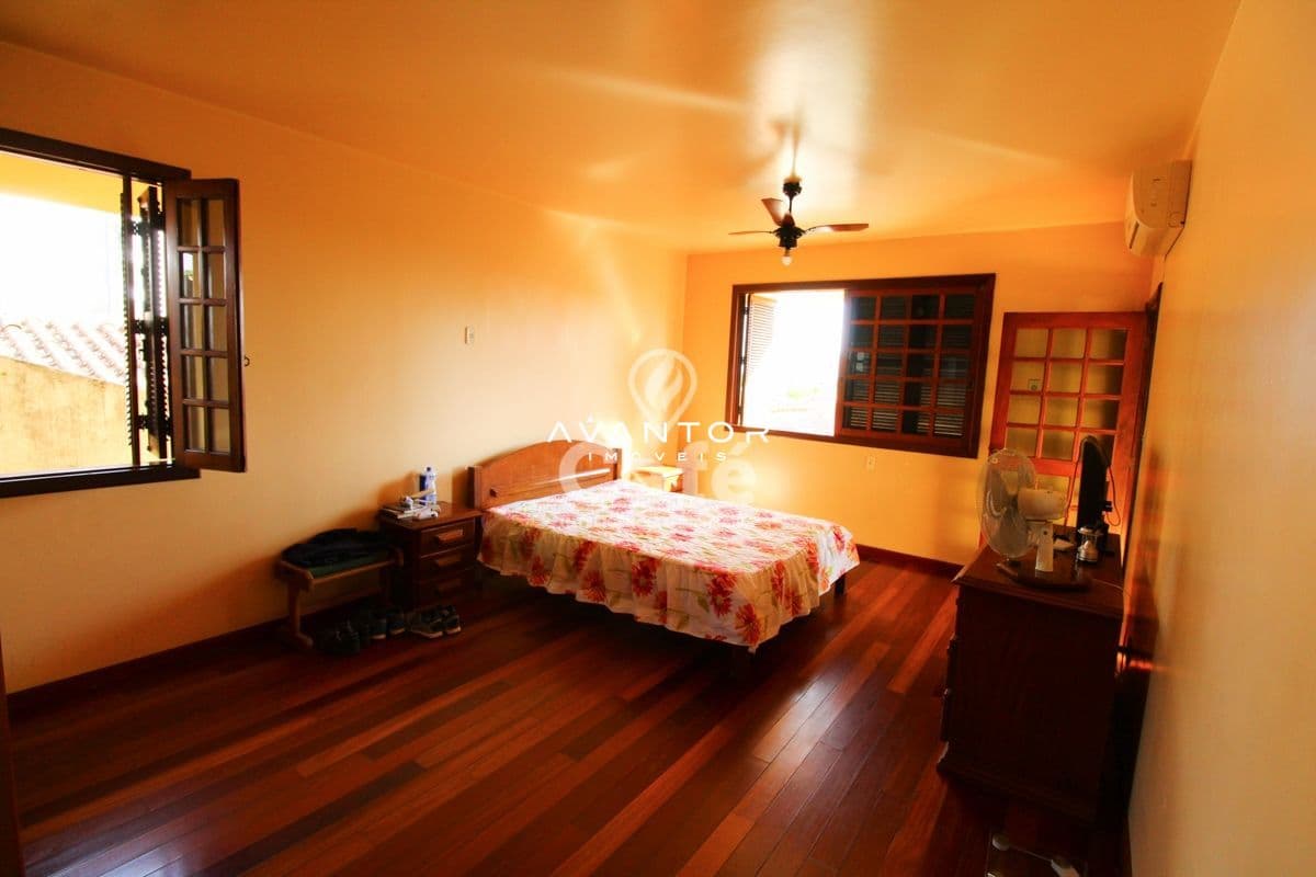 Casa com 5 quartos à venda em Nossa Senhora de Lourdes, Santa Maria/RS — foto 28 de 40