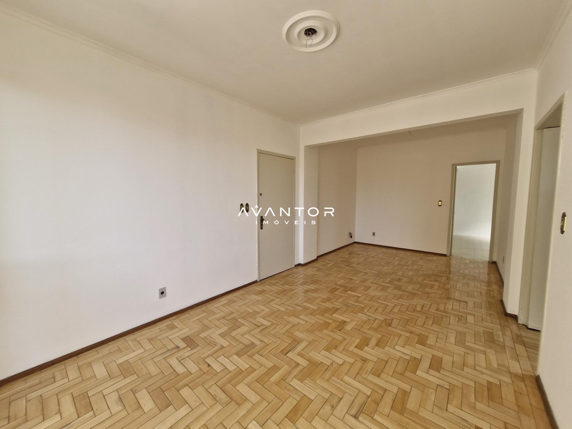 Apartamento com 4 quartos à venda no Edifício União, em Centro, Santa Maria/RS — foto 2 de 19