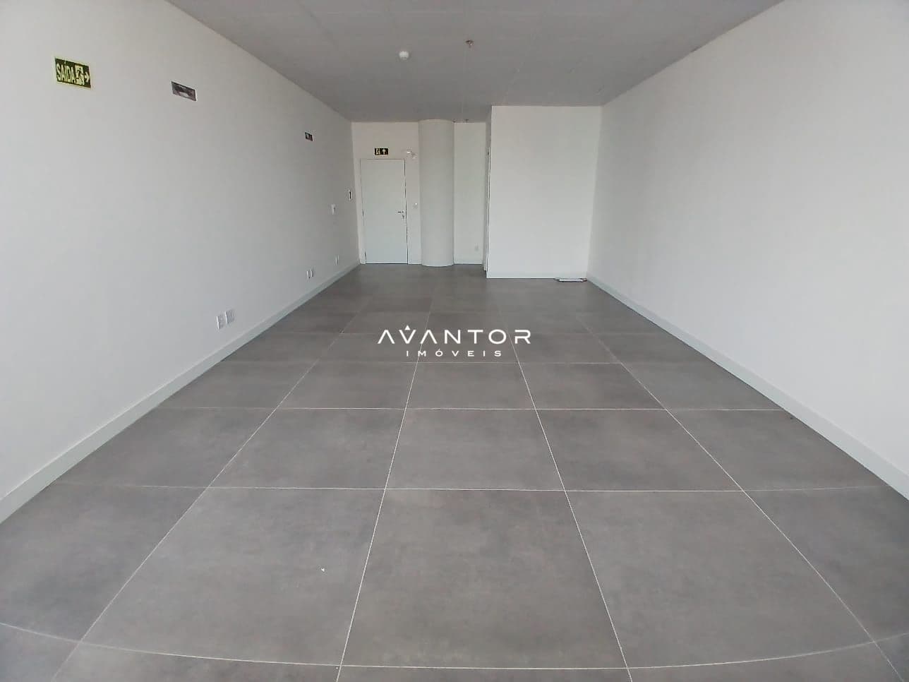 Sala Comercial com 1 sala para alugar no Office Tower, em Centro, Santa Maria/RS — foto 5 de 6