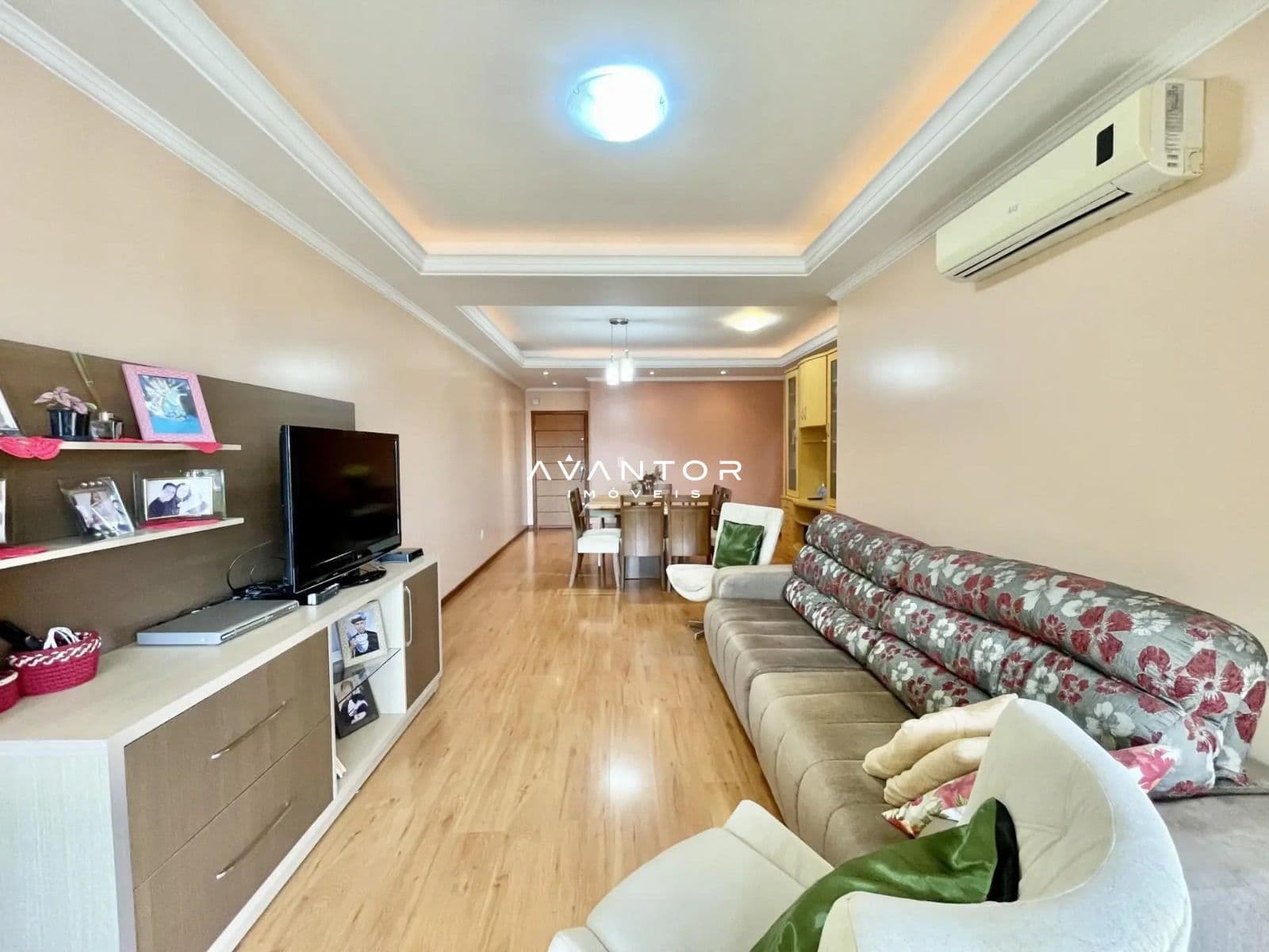 Apartamento com 3 quartos à venda no Edifício Residencial Cezanne, em Nossa Senhora de Fátima, Santa Maria/RS — foto 4 de 10
