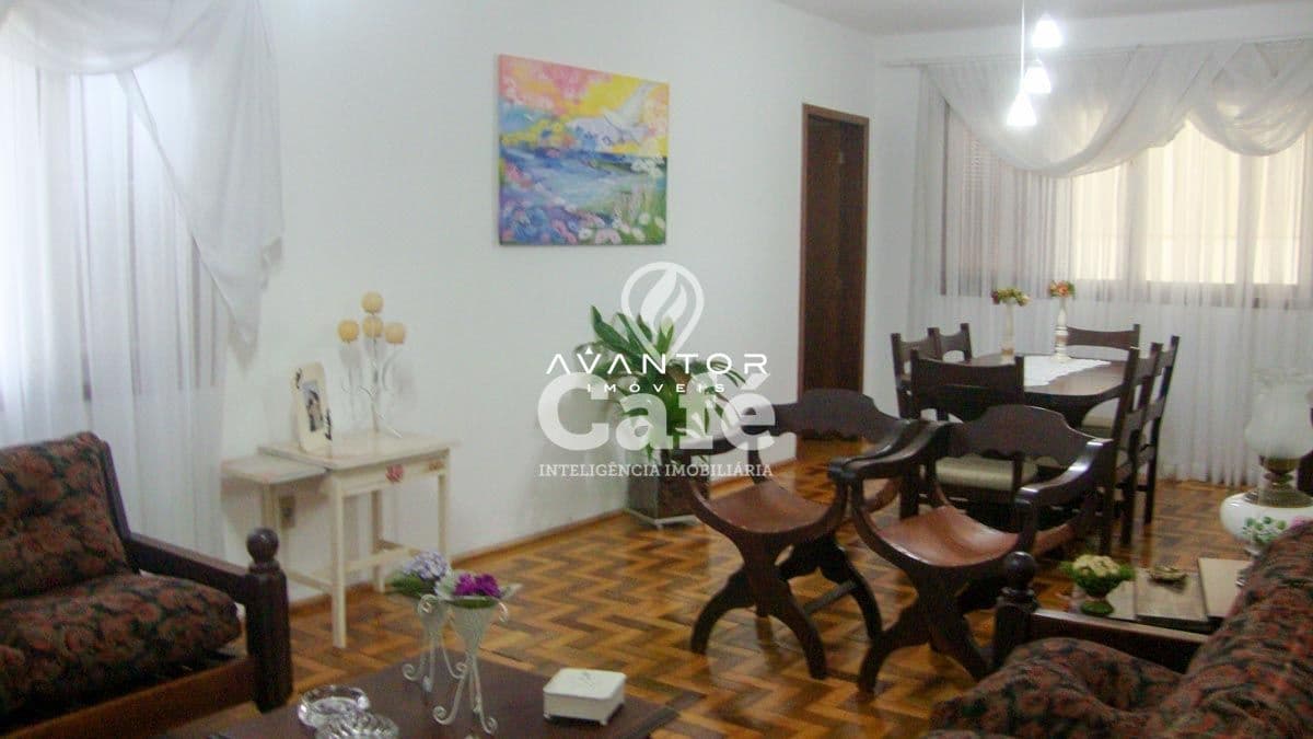 Sala de estar com piso em madeira — Apartamento com 3 quartos à venda no Edifício Galeria Rohde, em Centro, Restinga Seca/RS