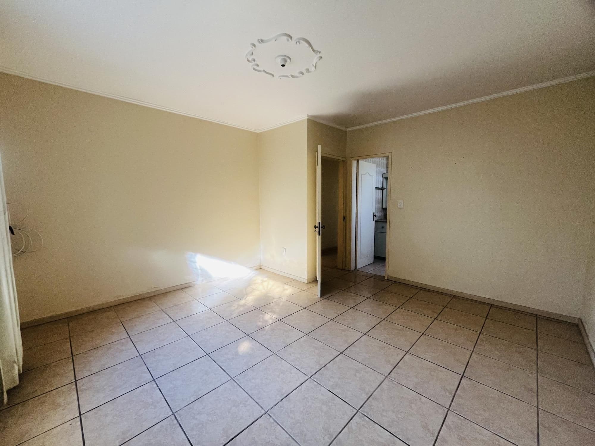 Casa com 4 quartos à venda em Duque de Caxias, Santa Maria/RS — foto 12 de 20