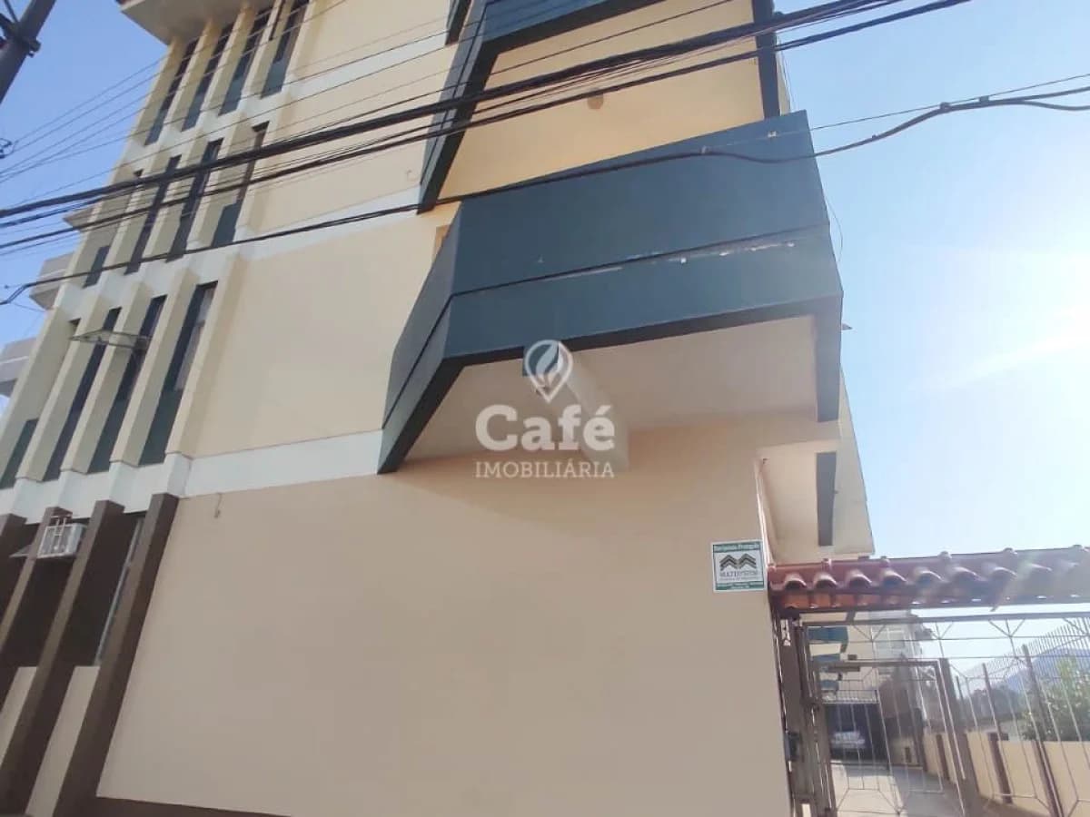 Apartamento 01 dormitório com sacada reformado e central — Edifício Solar Quintana, Menino Jesus, Santa Maria/RS