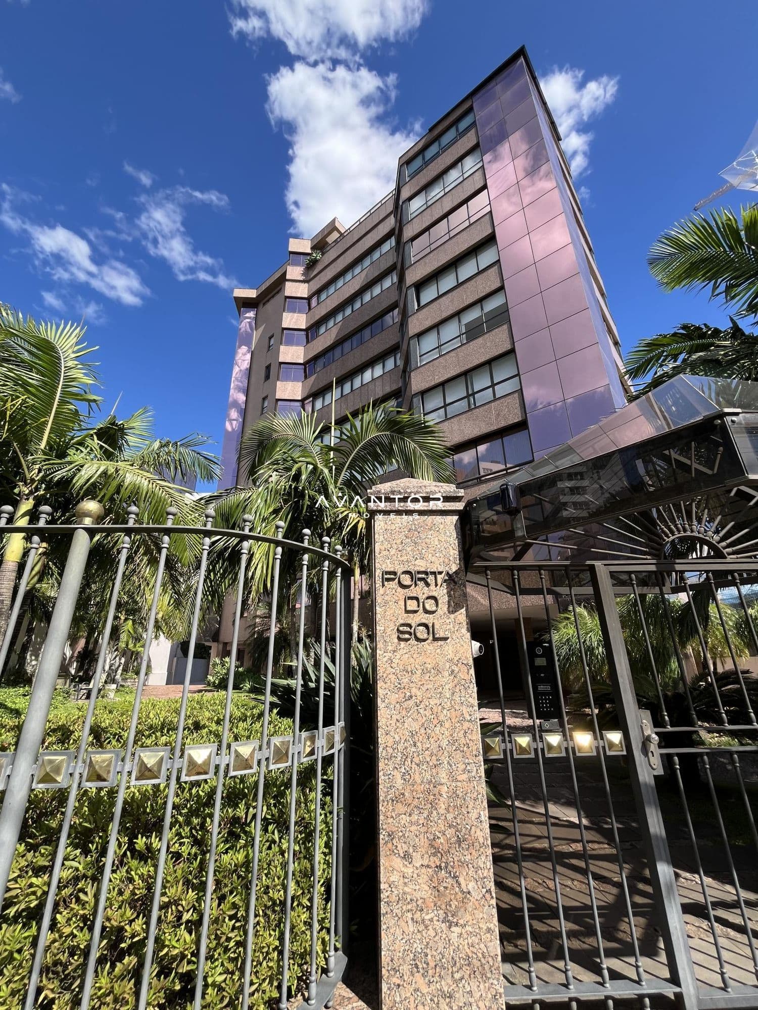 Apartamento com 4 quartos à venda no Residencial Porta Do Sol, em Nossa Senhora de Lourdes, Santa Maria/RS — foto 2 de 48