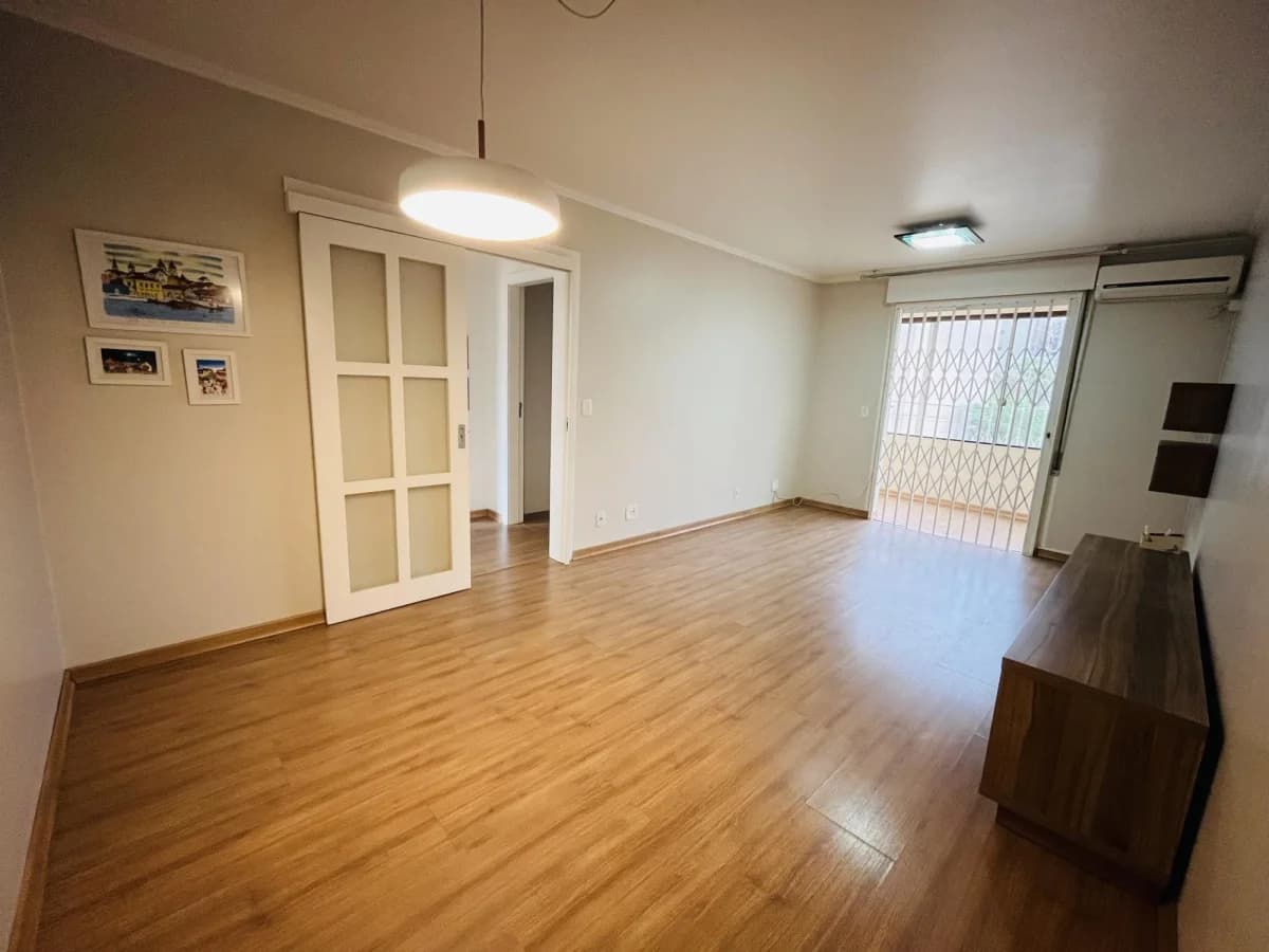 Residenical Mario Quintana, Nossa Senhora de Fátima, Santa Maria/RS — foto 2 de 2