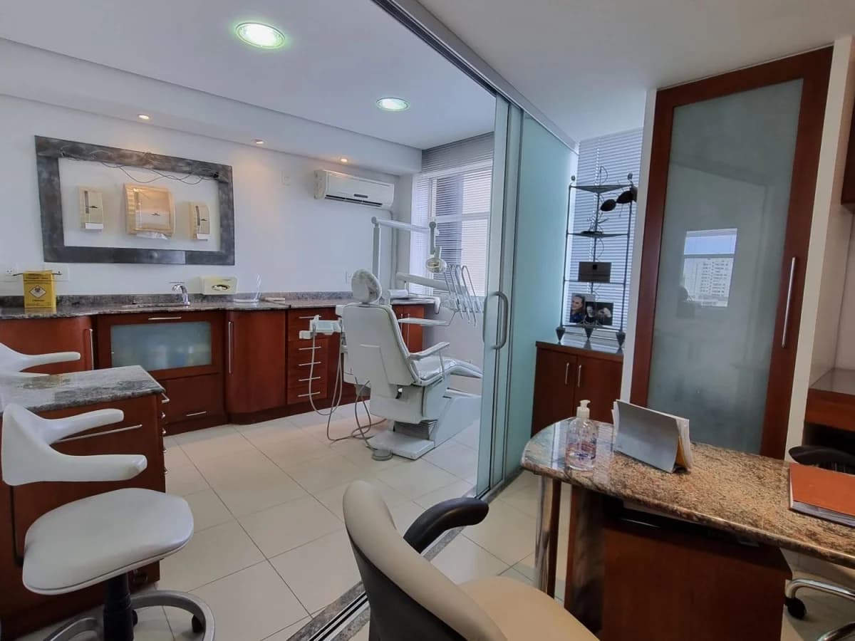 Consultório odontológico — Centro Profissional O Continente, Centro, Santa Maria/RS
