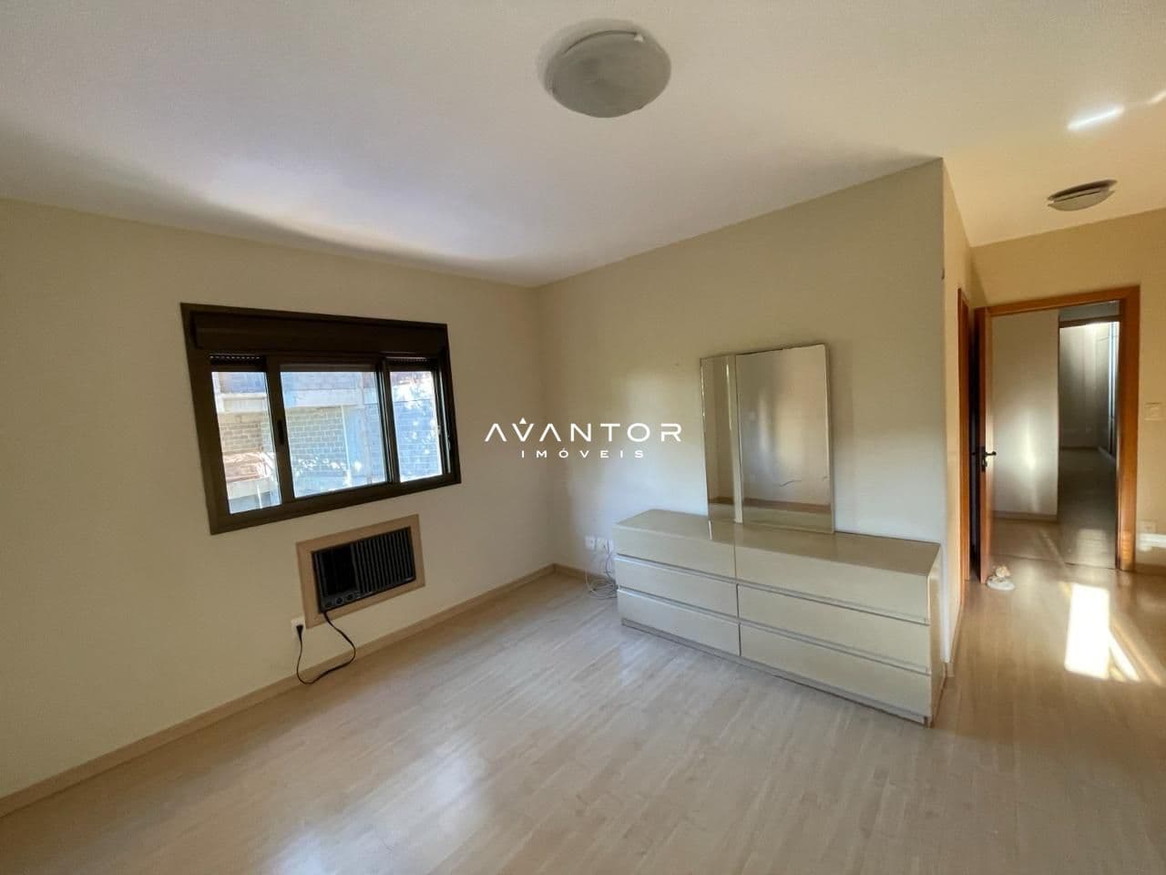 Apartamento com 3 quartos à venda no Residencial Royal Victoria, em Nossa Senhora Medianeira, Santa Maria/RS — foto 13 de 22