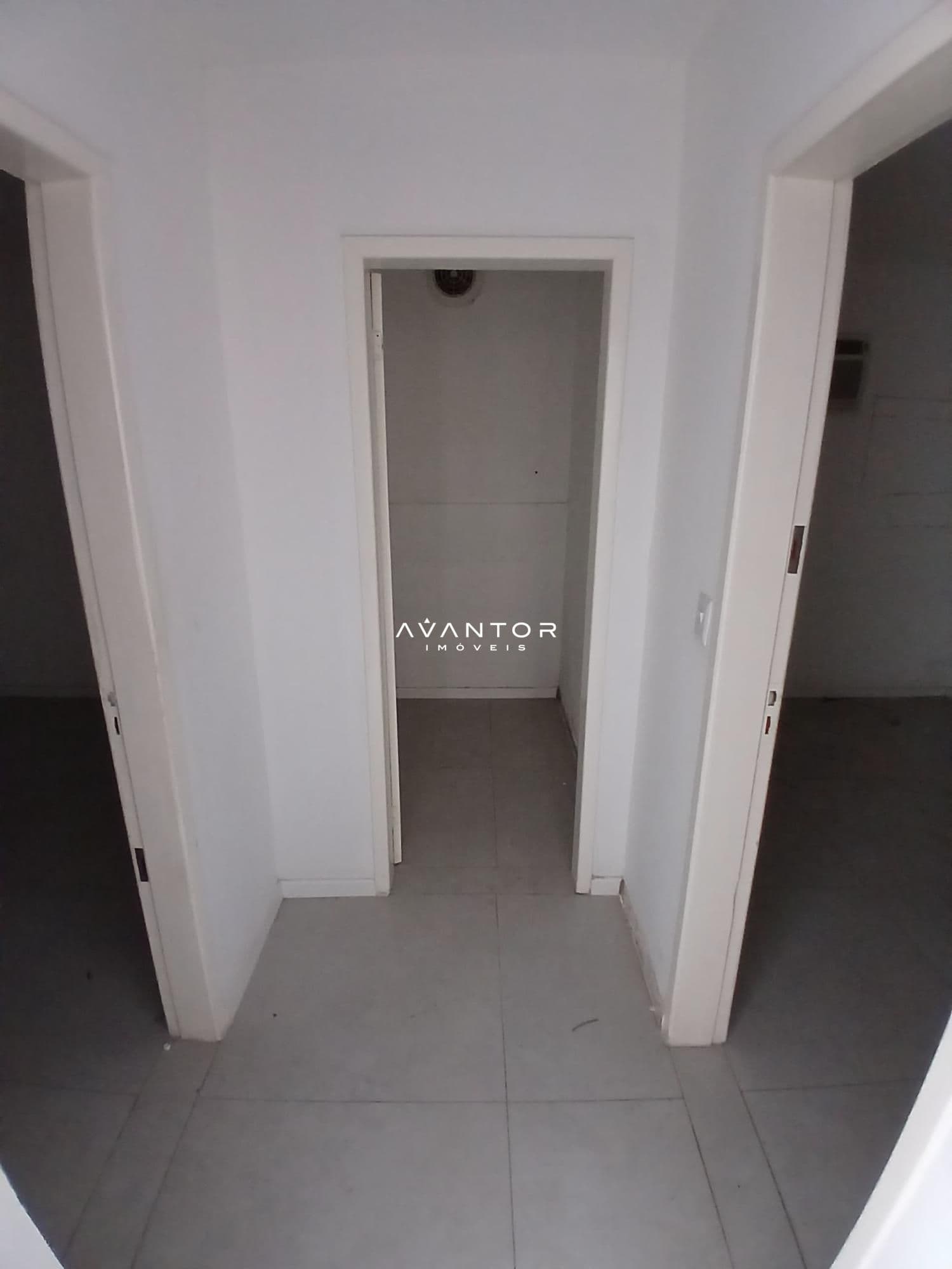 Loja com 1 sala para alugar em Nossa Senhora Medianeira, Santa Maria/RS — foto 4 de 6