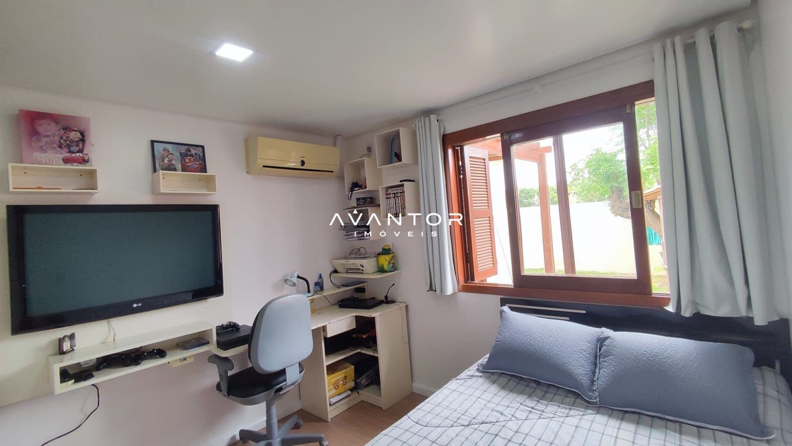 Casa com 3 quartos à venda em Tomazetti, Santa Maria/RS — foto 22 de 29