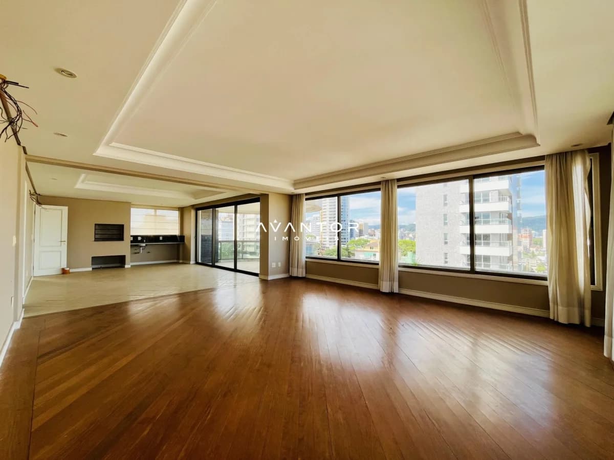 Sala de estar com vista para cidade — Apartamento com 3 quartos à venda em Nossa Senhora de Lourdes, Santa Maria/RS