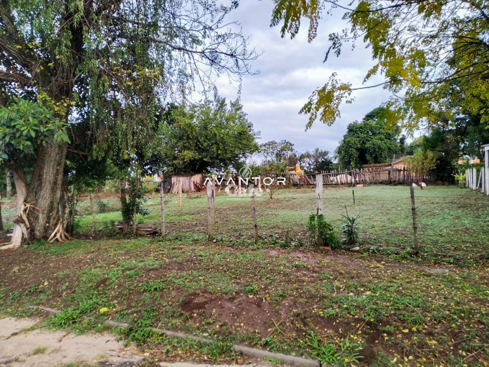 Excelente terreno plano 12x30m pronto para construir no bairro Pinheiro Machado - Santa Ma — Terreno à venda em São João, Santa Maria/RS