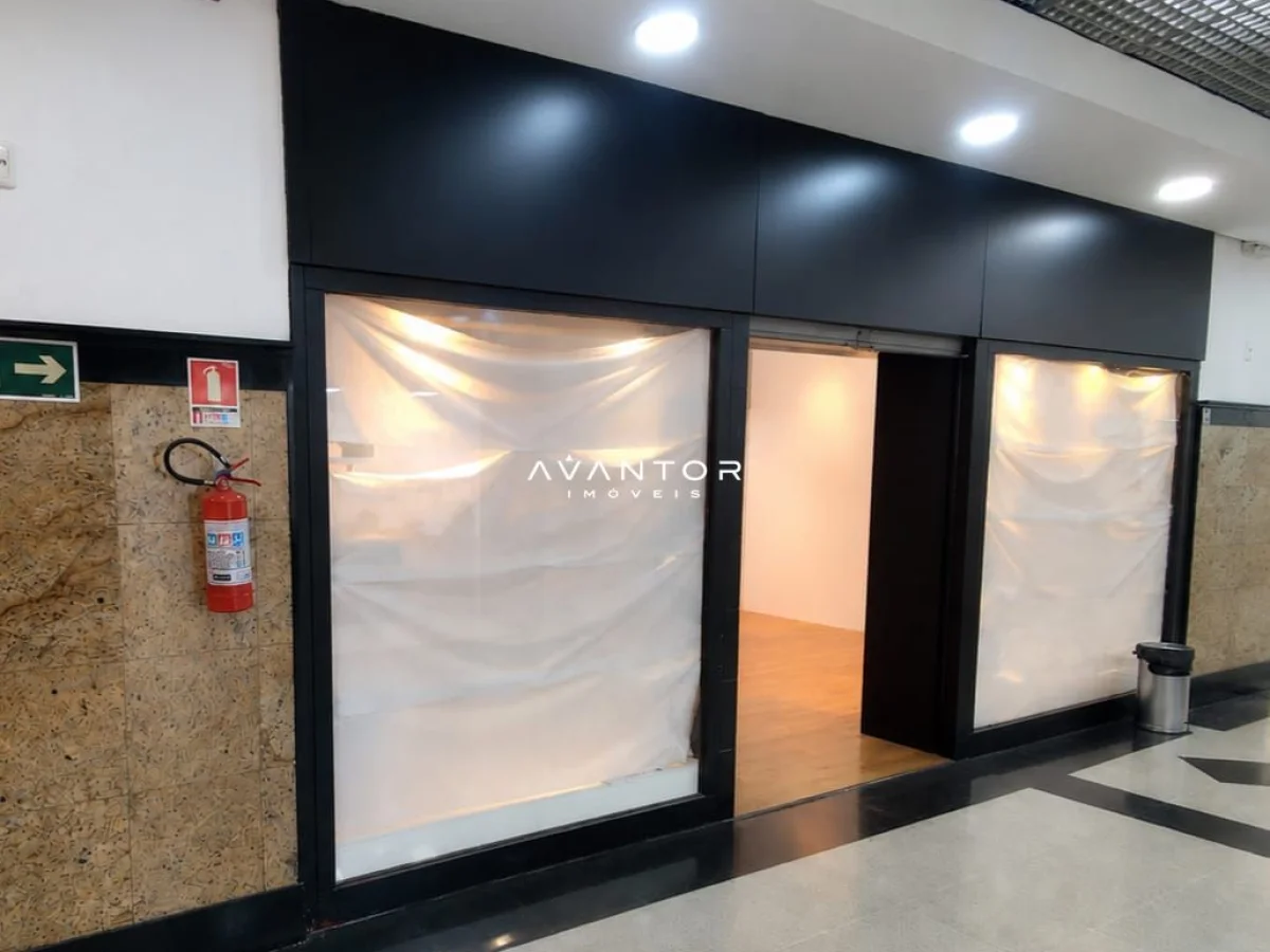 Loja com 1 sala para alugar em Centro, Santa Maria/RS