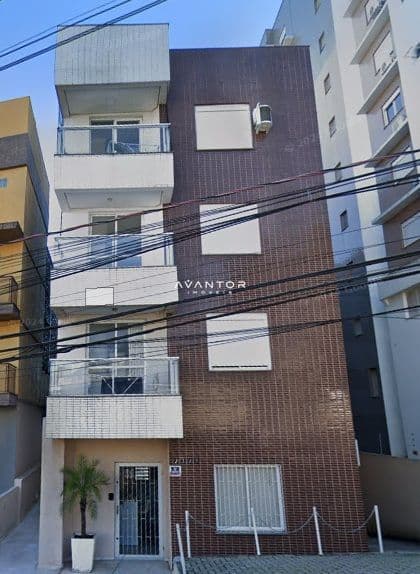 Fachada do prédio com sacadas — Sala Comercial com 1 sala à venda em Centro, Santa Maria/RS