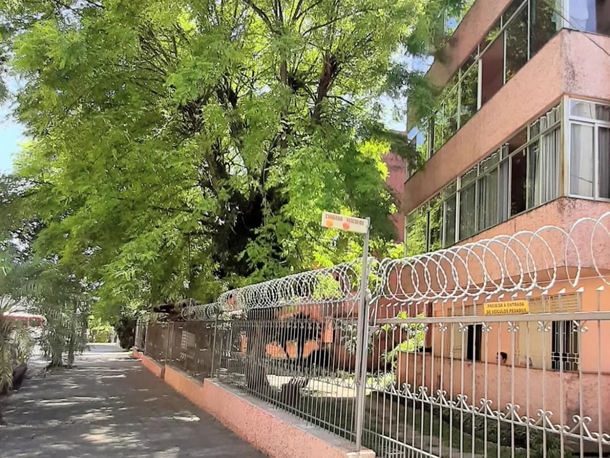 Apartamento 3 dormitório com garagem no centro — Edifício Itatiaia, Centro, Santa Maria/RS