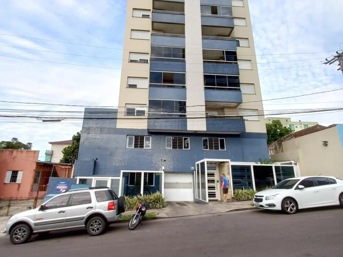 Amplo apartamento com 2 dormitórios — Residencial Independência, Passo D'Areia, Santa Maria/RS