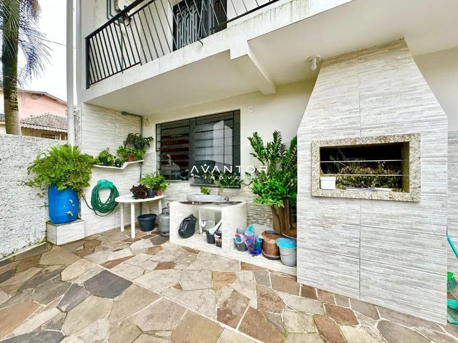 Casa com 4 quartos à venda em Nossa Senhora do Perpétuo Socorro, Santa Maria/RS — foto 2 de 23