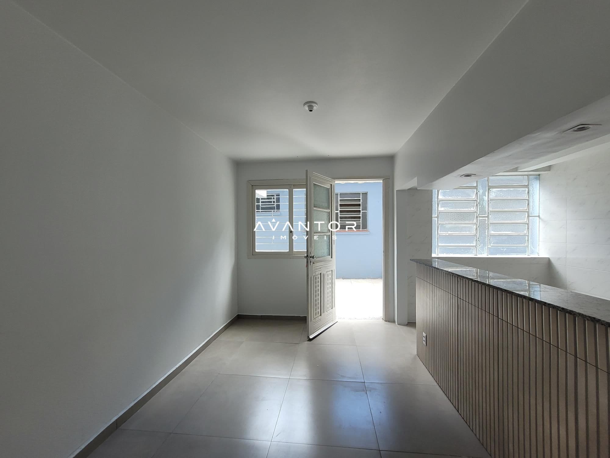 Apartamento com 2 quartos à venda em Centro, Santa Maria/RS — foto 2 de 15