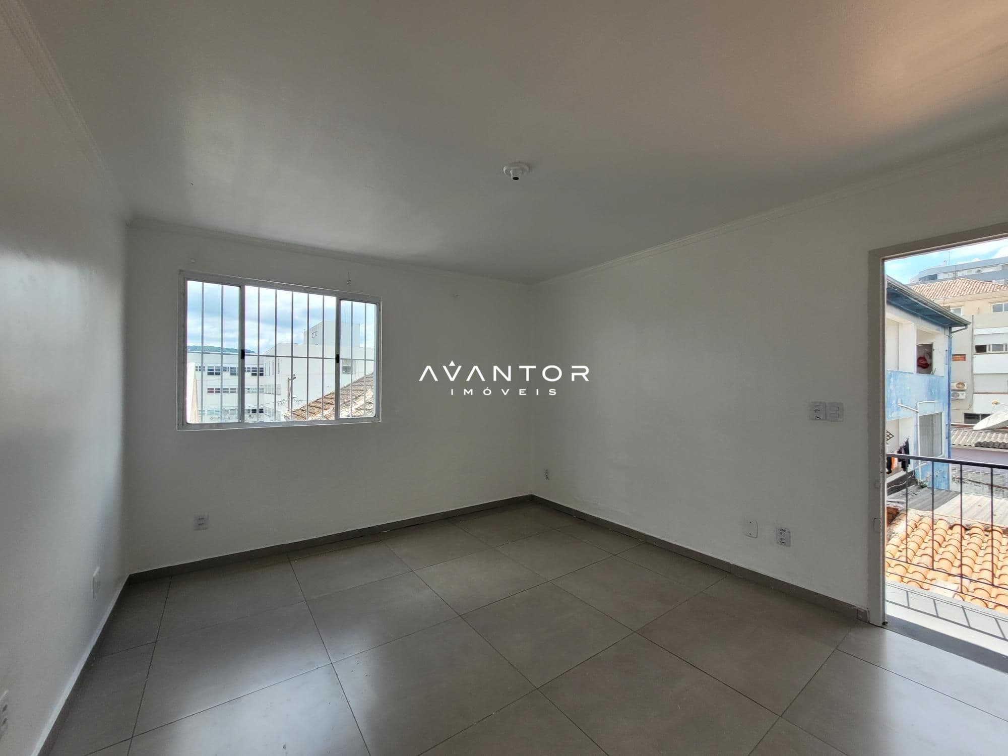 Apartamento com 2 quartos à venda em Centro, Santa Maria/RS — foto 2 de 14
