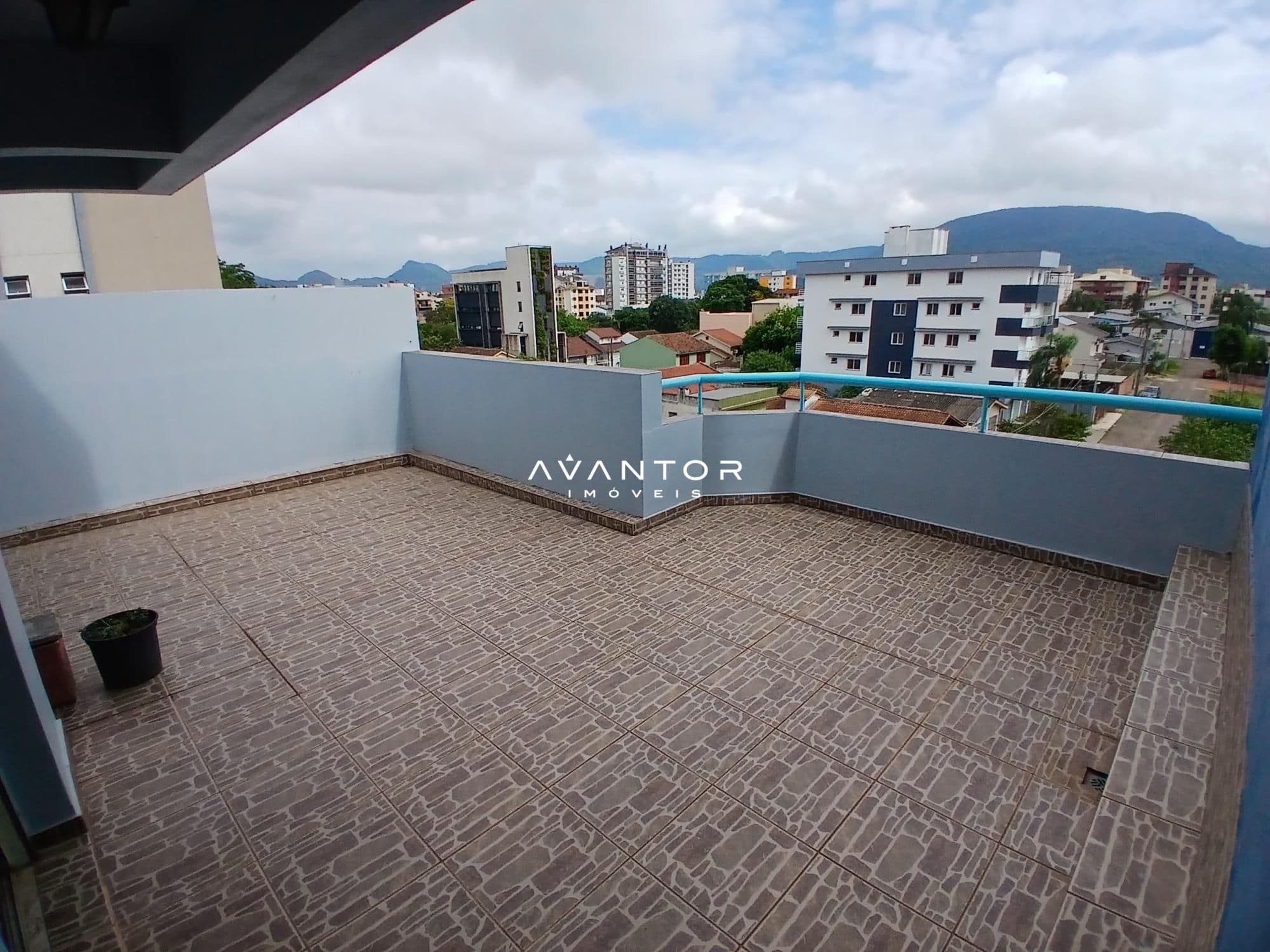 Cobertura com 4 quartos à venda em Camobi, Santa Maria/RS — foto 36 de 40