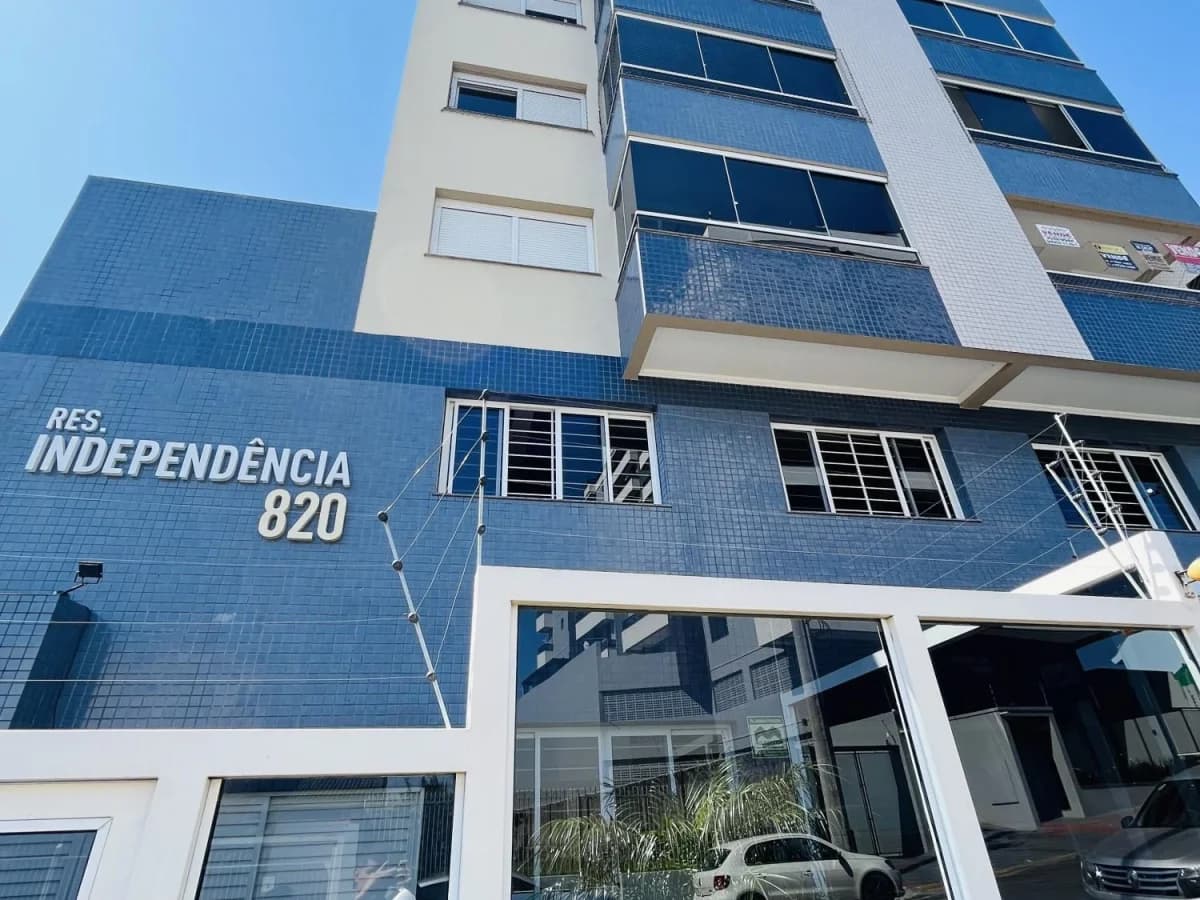 Amplo apartamento com 3 dormitórios — Residencial Independência, Passo D'Areia, Santa Maria/RS