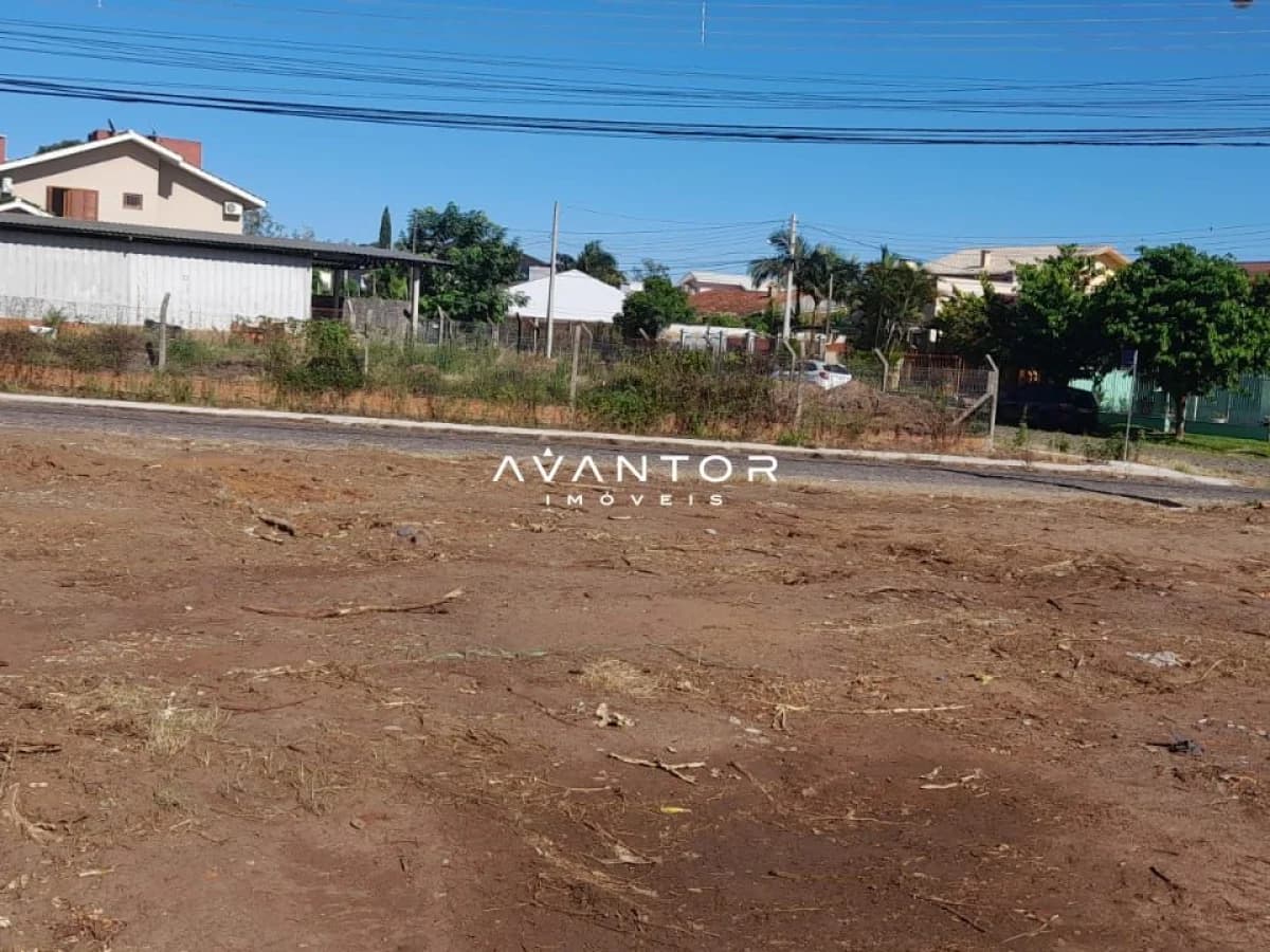 Terreno frontal com rua pavimentada — Terreno à venda em Camobi, Santa Maria/RS