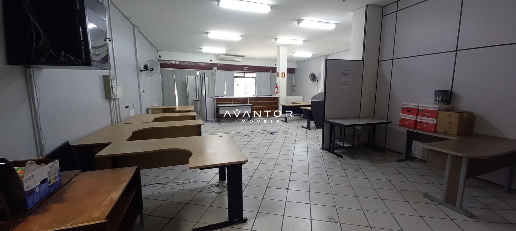 Loja com 1 sala à venda em Centro, Santa Maria/RS — foto 6 de 9