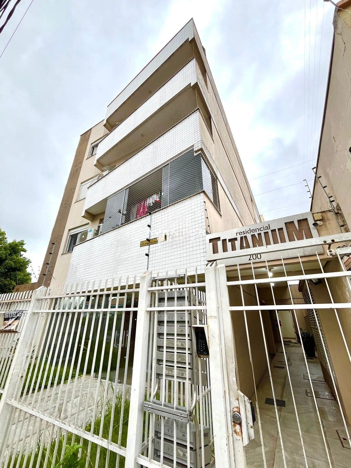 Fachada do prédio residencial com sacadas — Apartamento com 1 quarto à venda em Nossa Senhora do Rosário, Santa Maria/RS