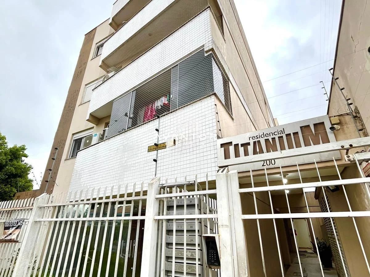 Fachada do prédio residencial com sacadas — Apartamento com 1 quarto à venda em Nossa Senhora do Rosário, Santa Maria/RS