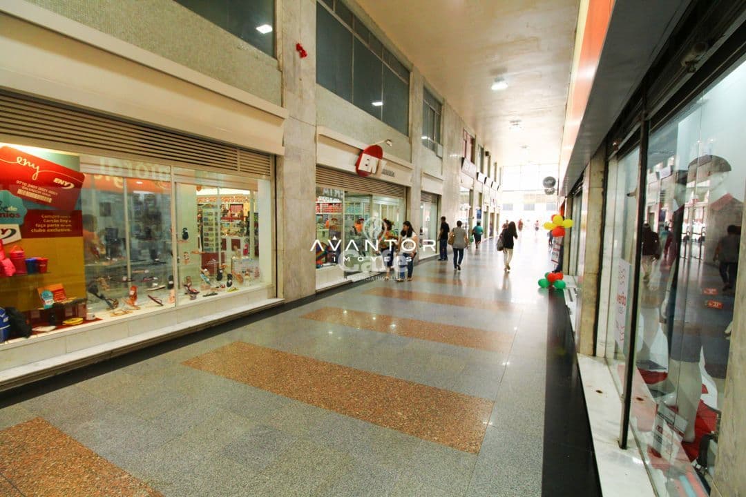 Sala Comercial com 3 salas à venda no Edifício Galeria do Comércio, em Centro, Santa Maria/RS
