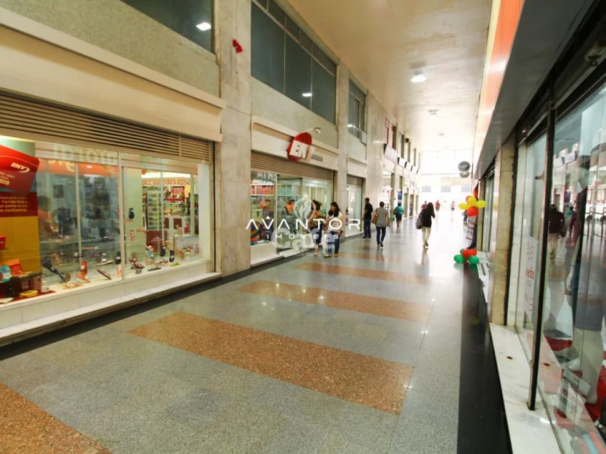 Sala Comercial com 3 salas à venda no Edifício Galeria do Comércio, em Centro, Santa Maria/RS