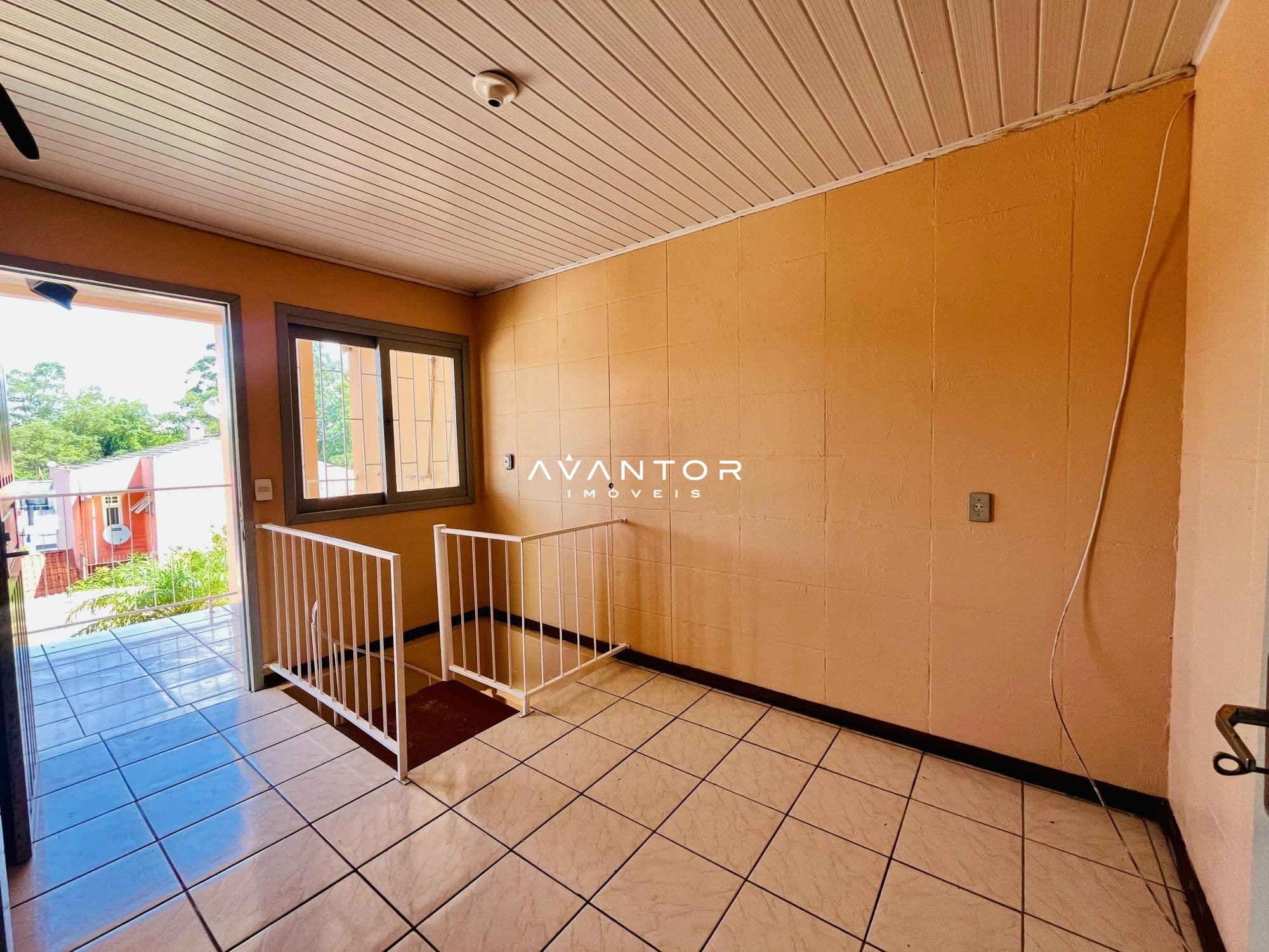 Casa com 2 quartos à venda em Nossa Senhora Medianeira, Santa Maria/RS — foto 2 de 18