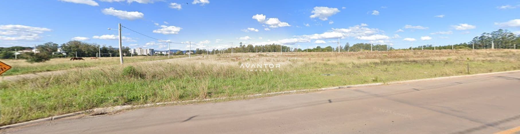 Terreno com vista para área rural — Campo à venda em Boca do Monte, Santa Maria/RS