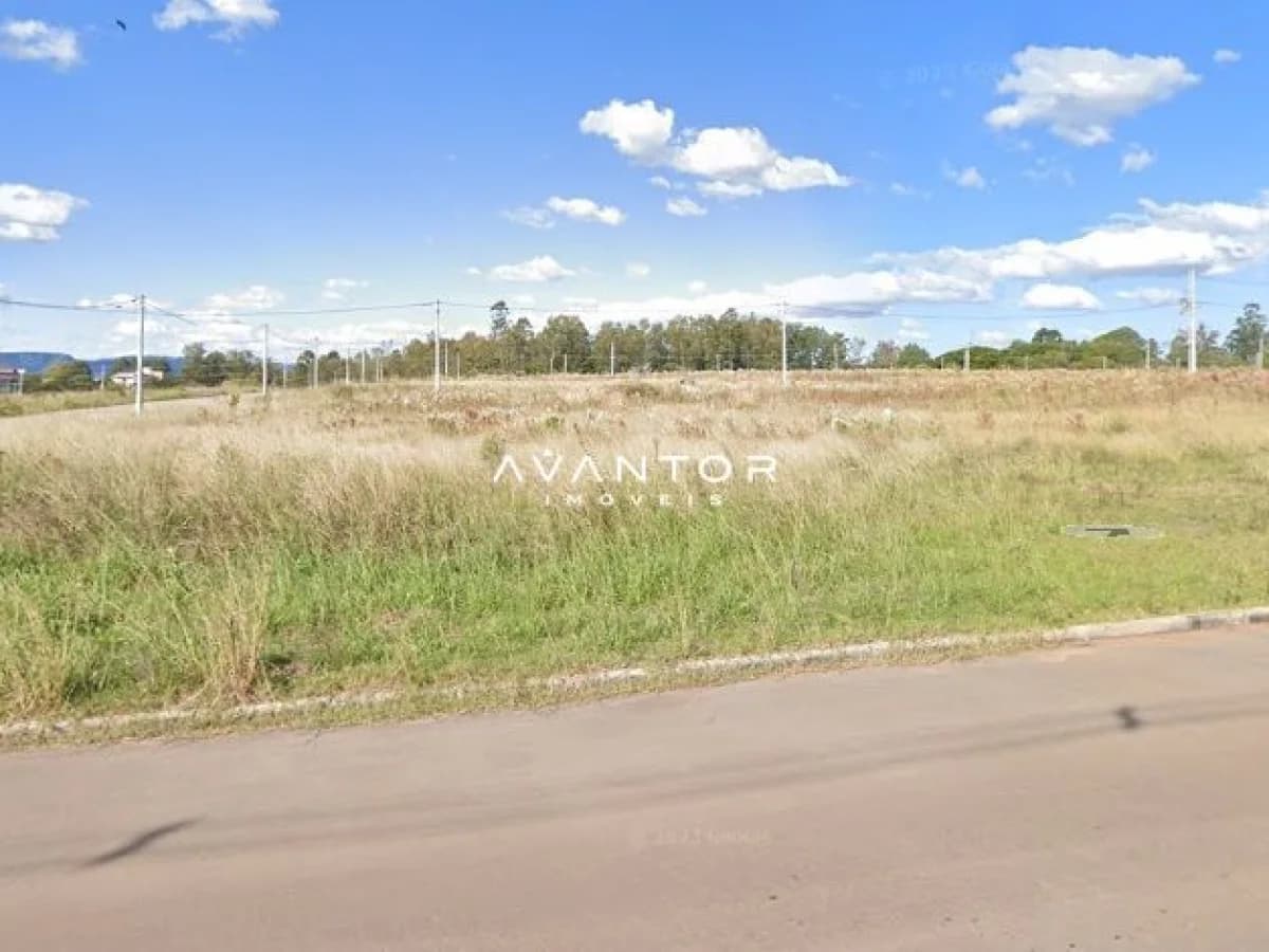 Terreno com vista para área rural — Campo à venda em Boca do Monte, Santa Maria/RS